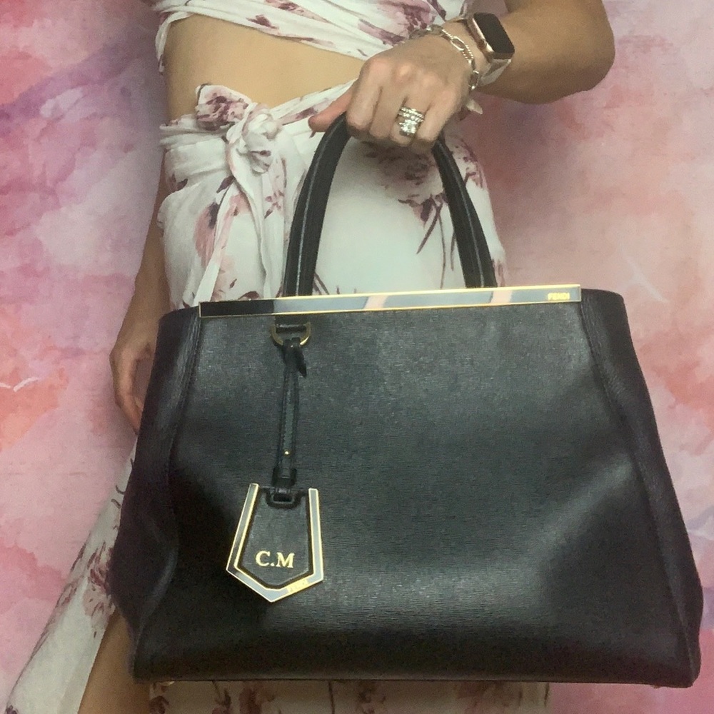 FENDI 2JOURS LARGE BLACK LEATHER TOTE BAG - Picture 8 of 8